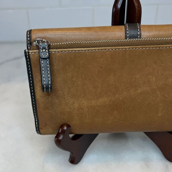 Coach Vintage Soho Trifold Buckle Leather Wallet - Picture 5 of 16